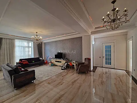 Kirayə verilir 4 otaqlı mənzil 220 m²
