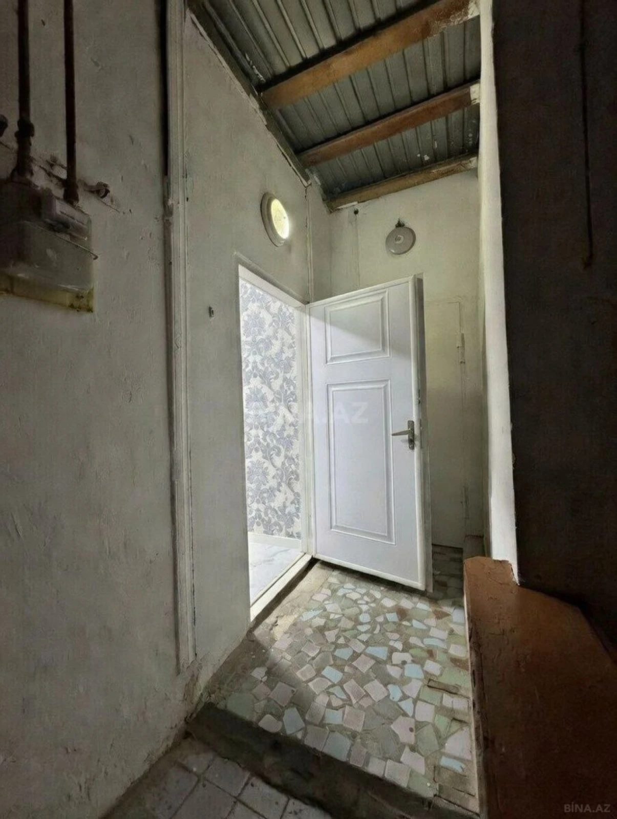 Satılır 1 otaqlı mənzil 44 m²