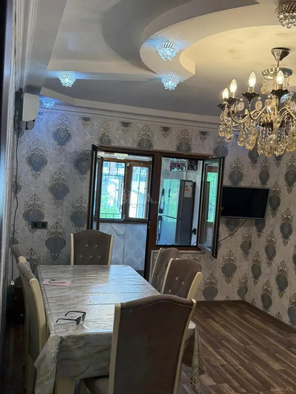 Kirayə verilir 2 otaqlı mənzil 45 m²