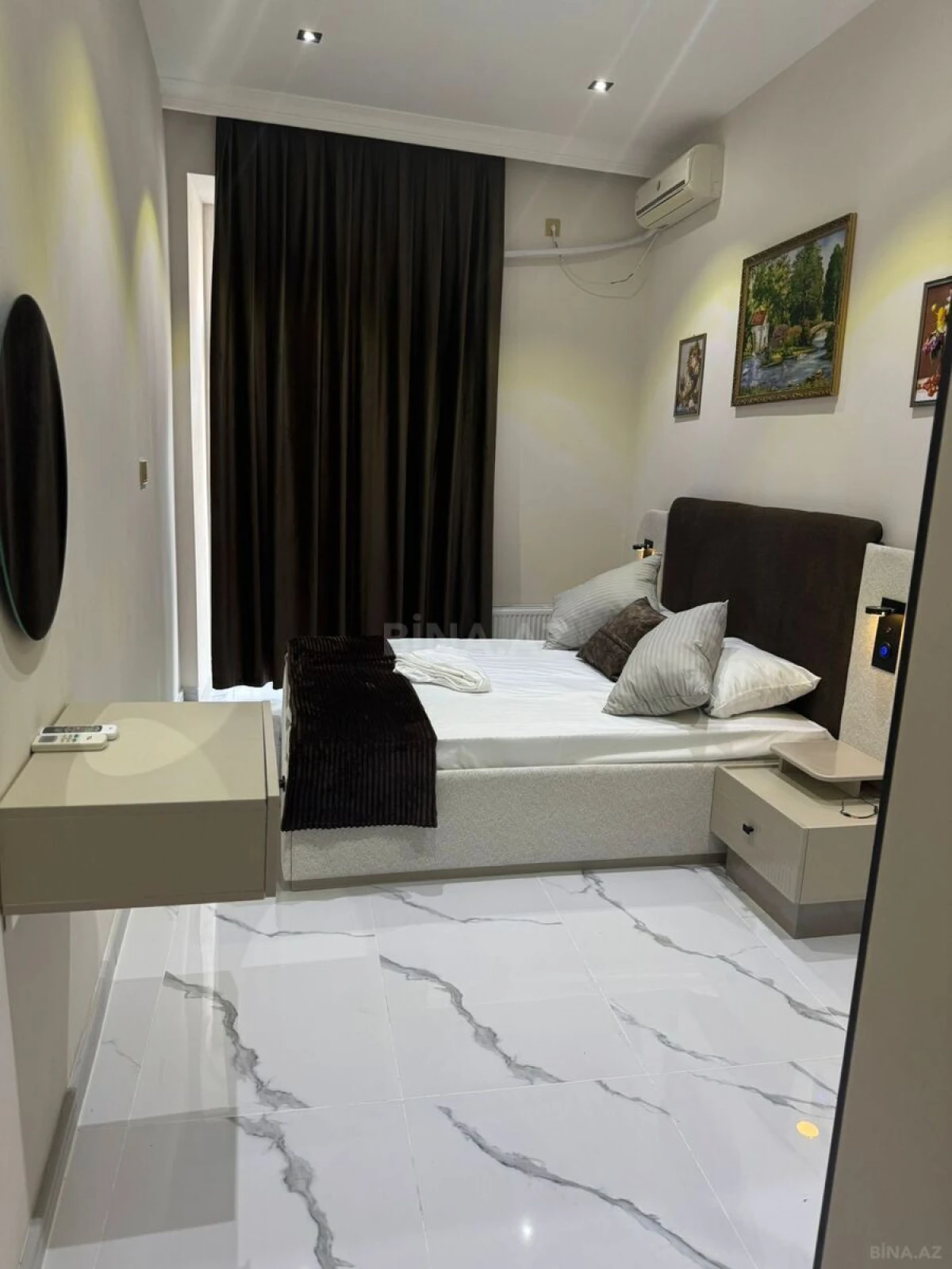 Satılır obyekt 210 m²