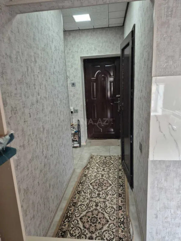 Satılır 4 otaqlı mənzil 90 m²