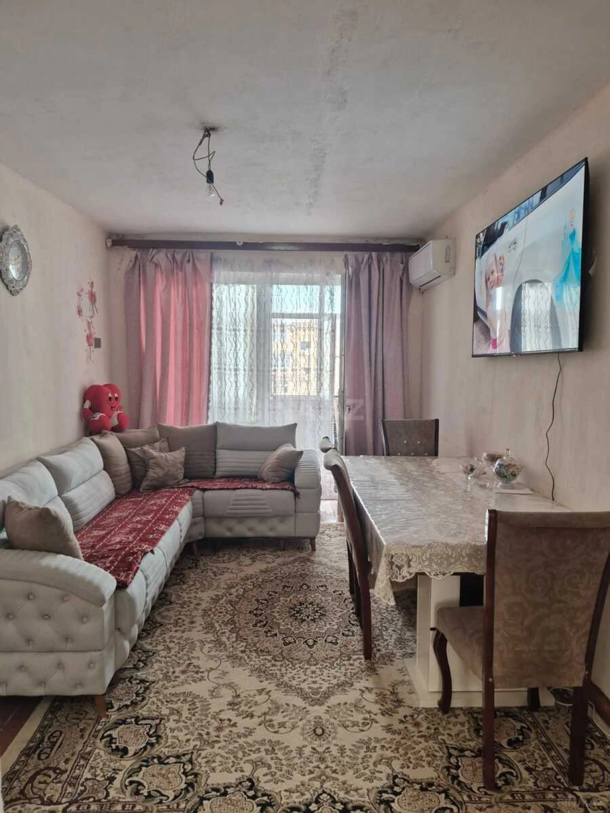 Satılır 4 otaqlı mənzil 90 m²