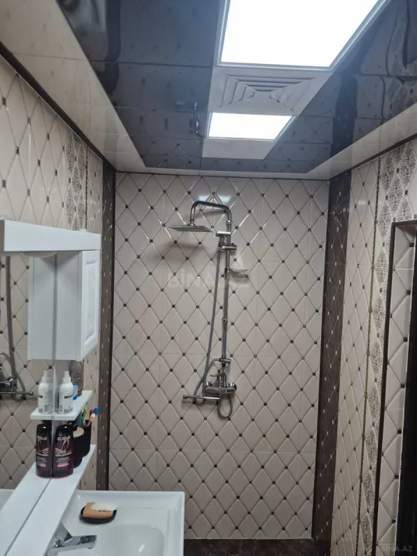 Satılır 4 otaqlı mənzil 90 m²