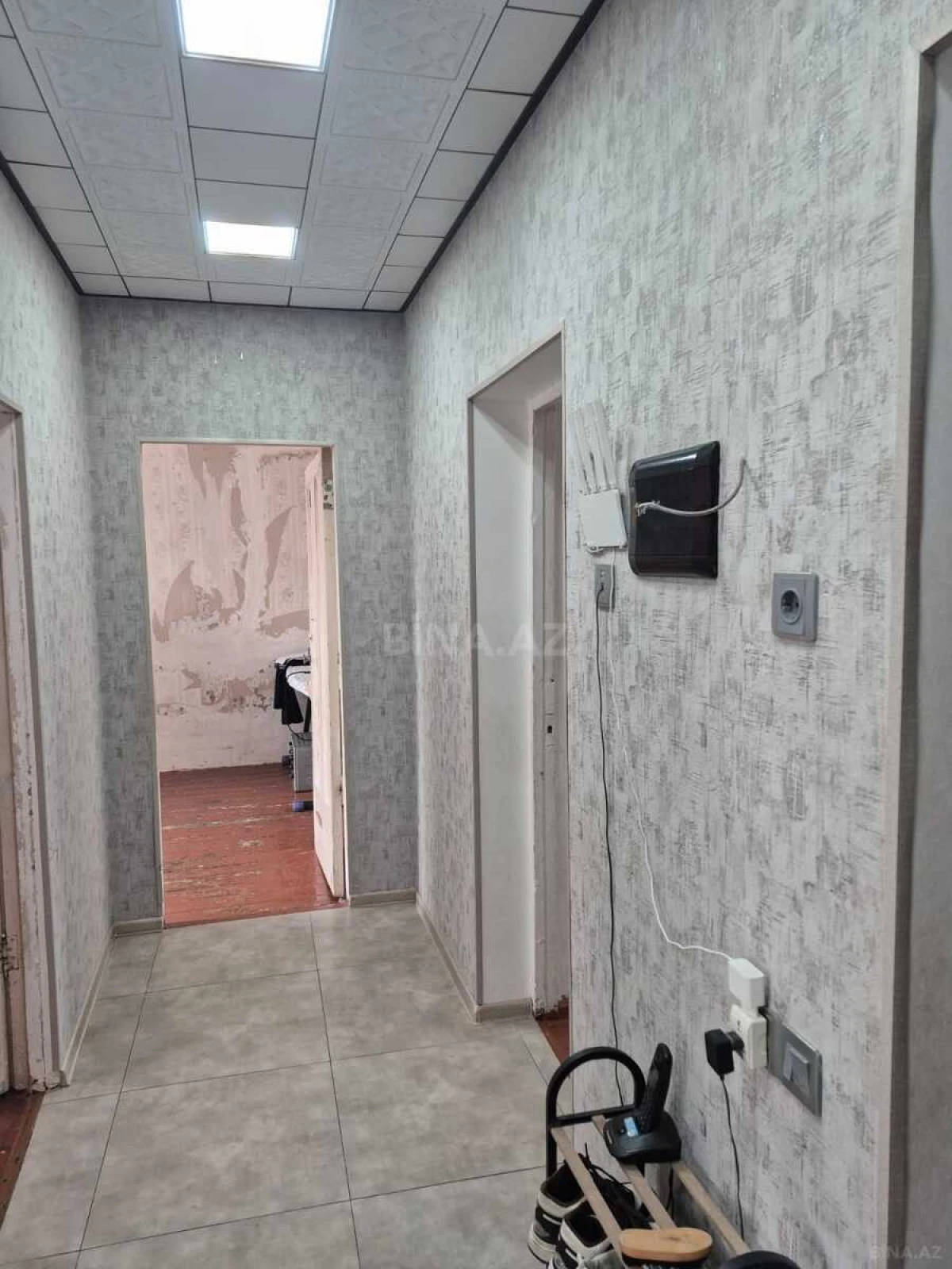 Satılır 4 otaqlı mənzil 90 m²