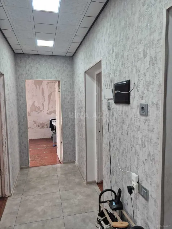 Satılır 4 otaqlı mənzil 90 m²