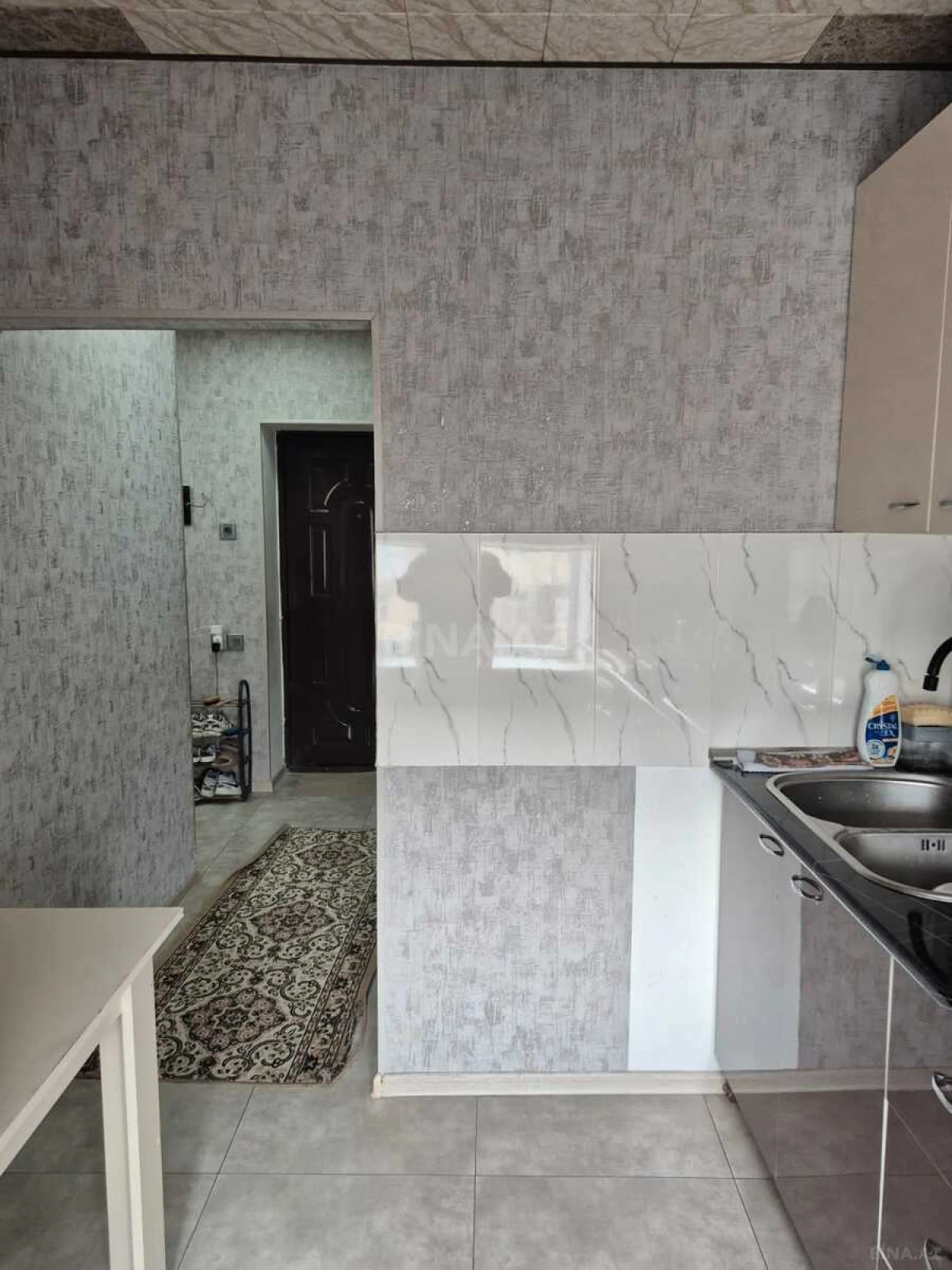 Satılır 4 otaqlı mənzil 90 m²