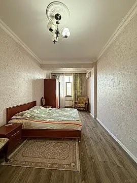 Satılır 3 otaqlı mənzil 108 m²