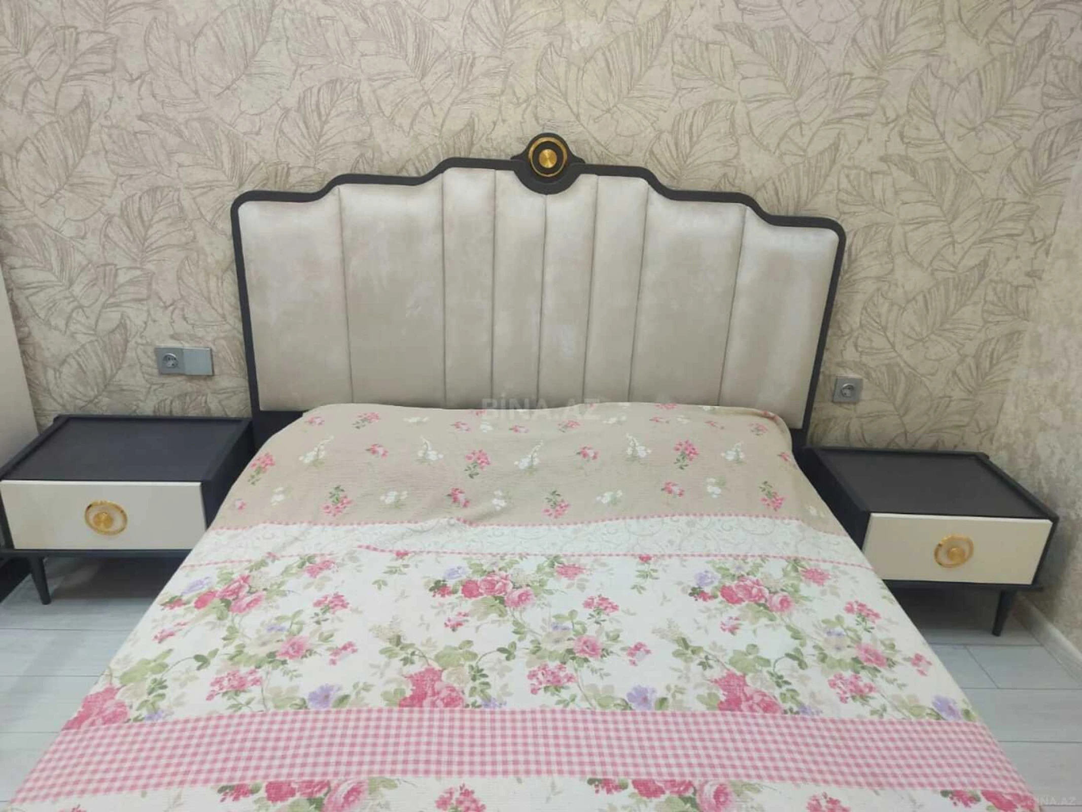 Kirayə verilir 2 otaqlı mənzil 76 m²