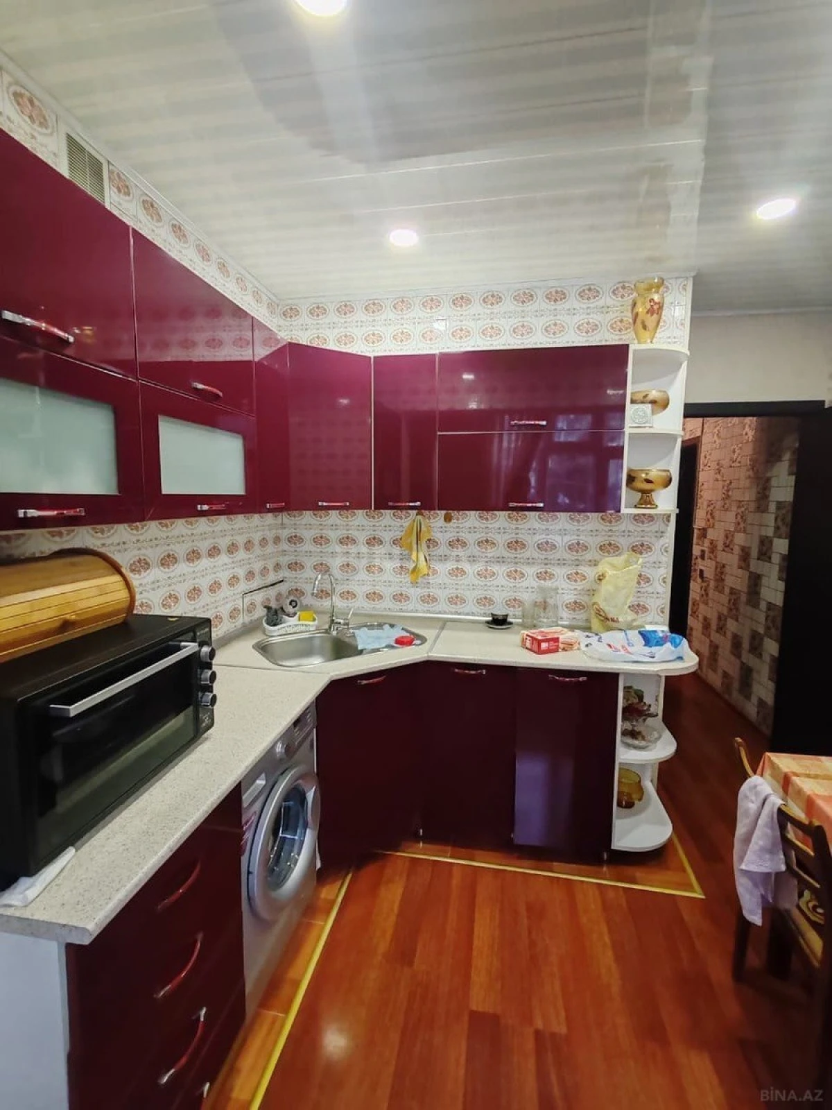 Satılır 2 otaqlı mənzil 60 m²