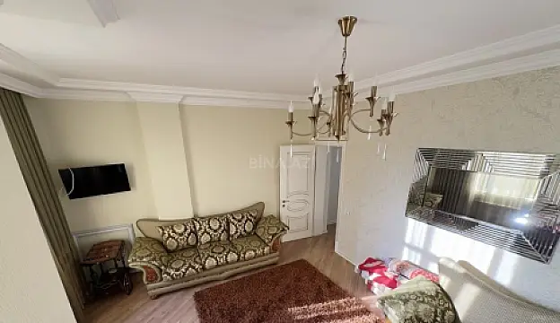 Satılır 4 otaqlı mənzil 205 m²