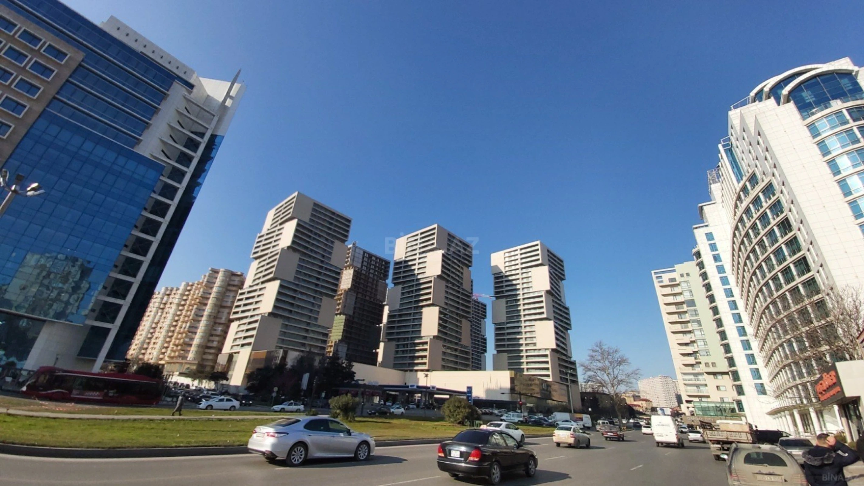 Kirayə verilir 5 otaqlı ofis 160 m²