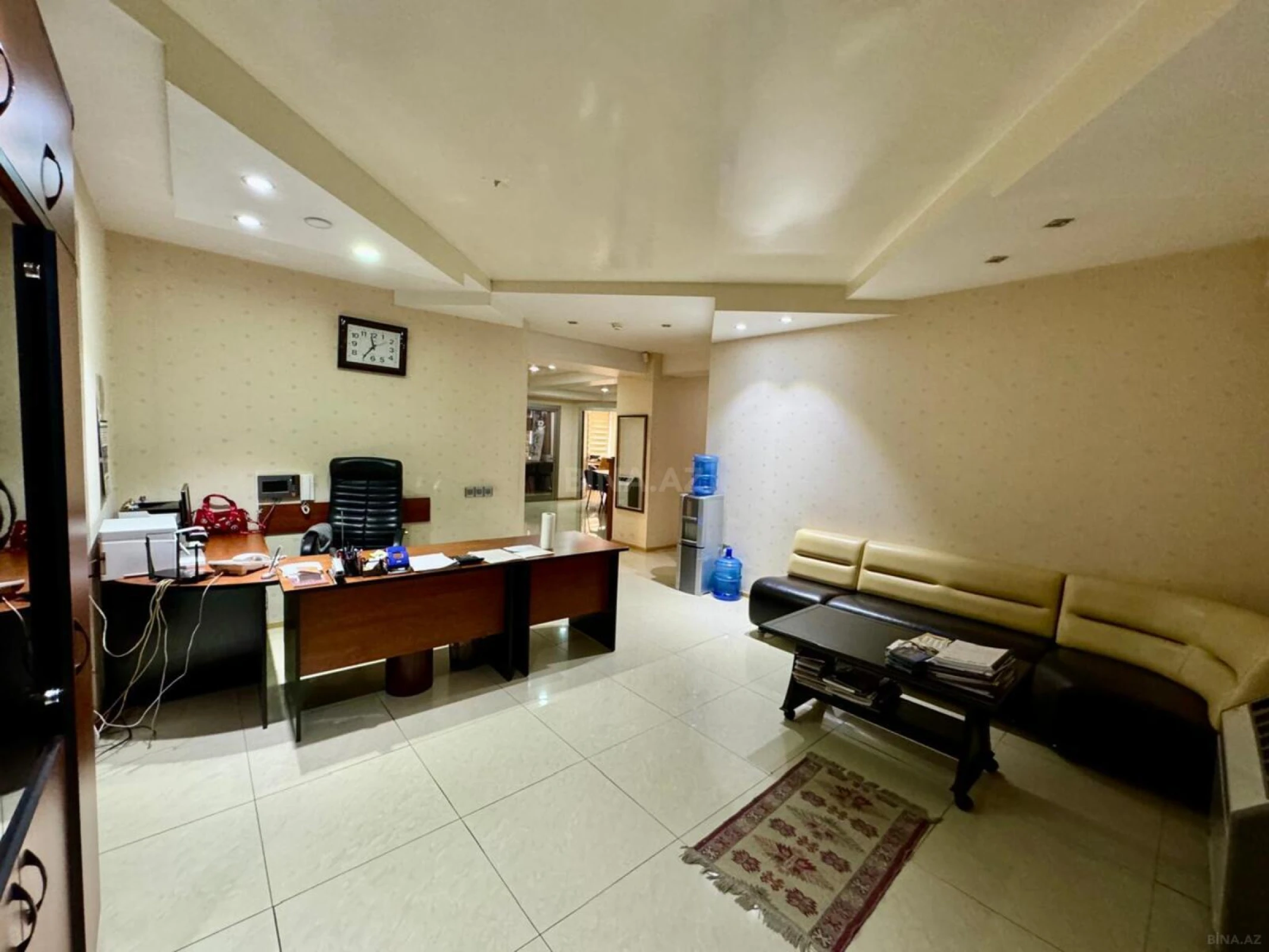 Kirayə verilir 5 otaqlı ofis 160 m²