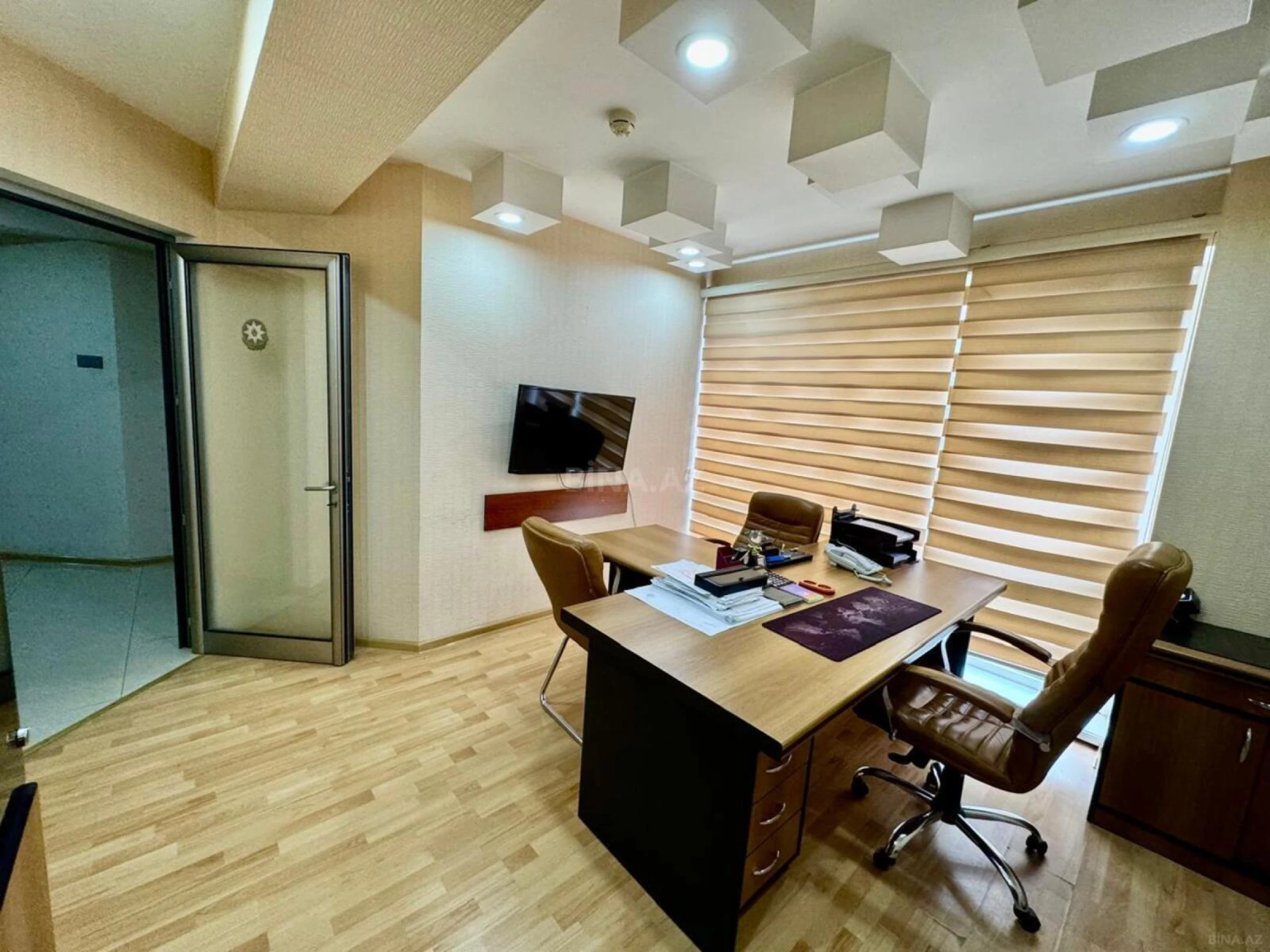 Kirayə verilir 5 otaqlı ofis 160 m²