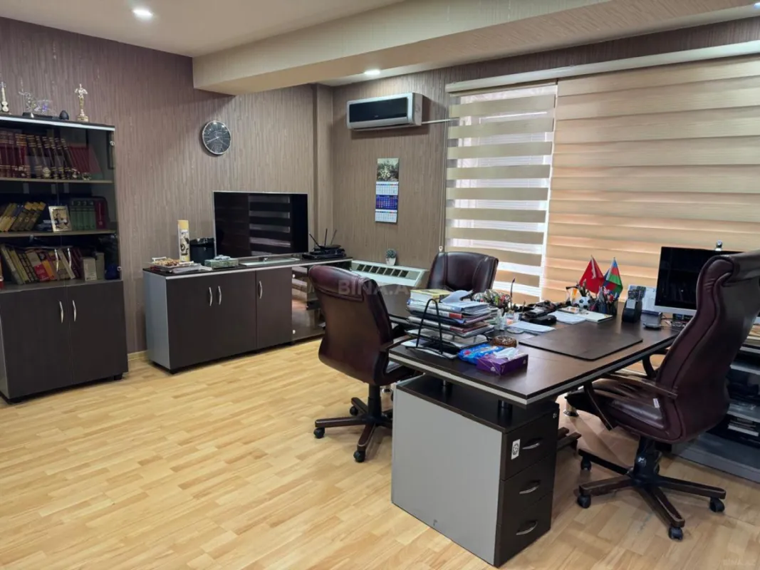 Kirayə verilir 5 otaqlı ofis 160 m²