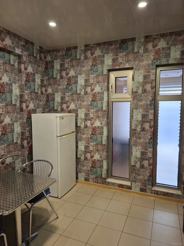 Kirayə verilir 5 otaqlı ofis 160 m²