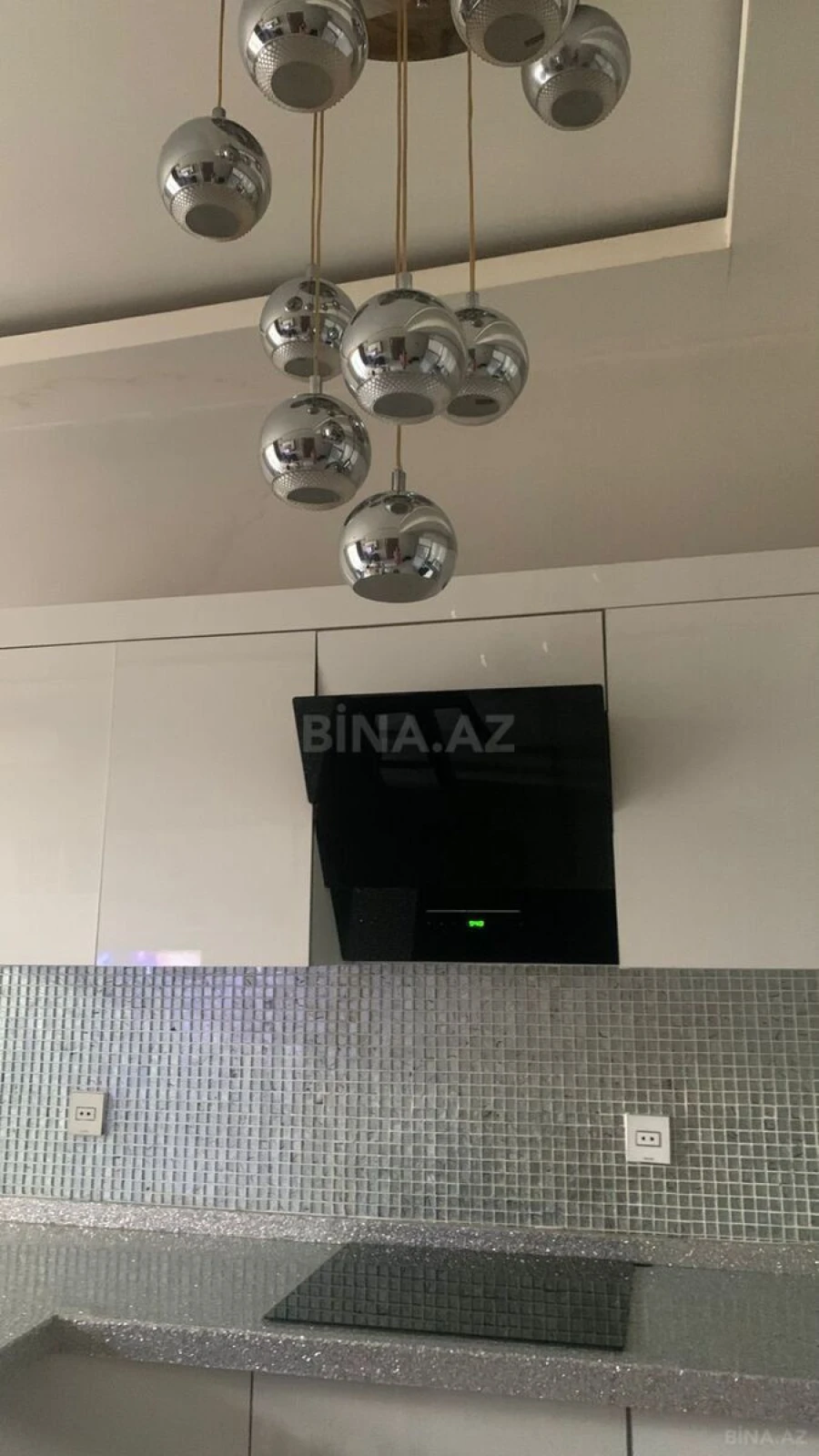 Kirayə verilir 2 otaqlı mənzil 60 m²