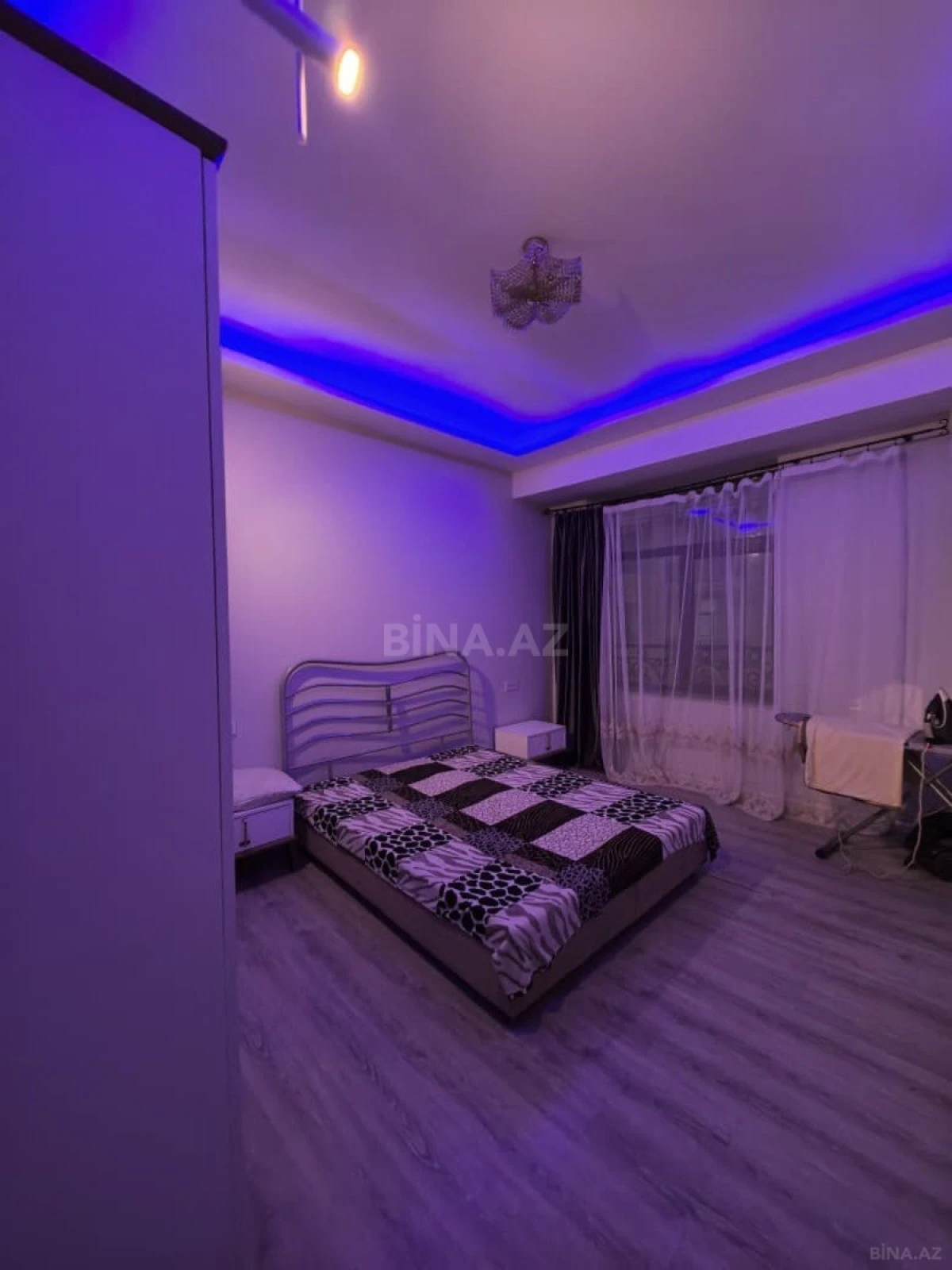 Kirayə verilir 2 otaqlı mənzil 60 m²