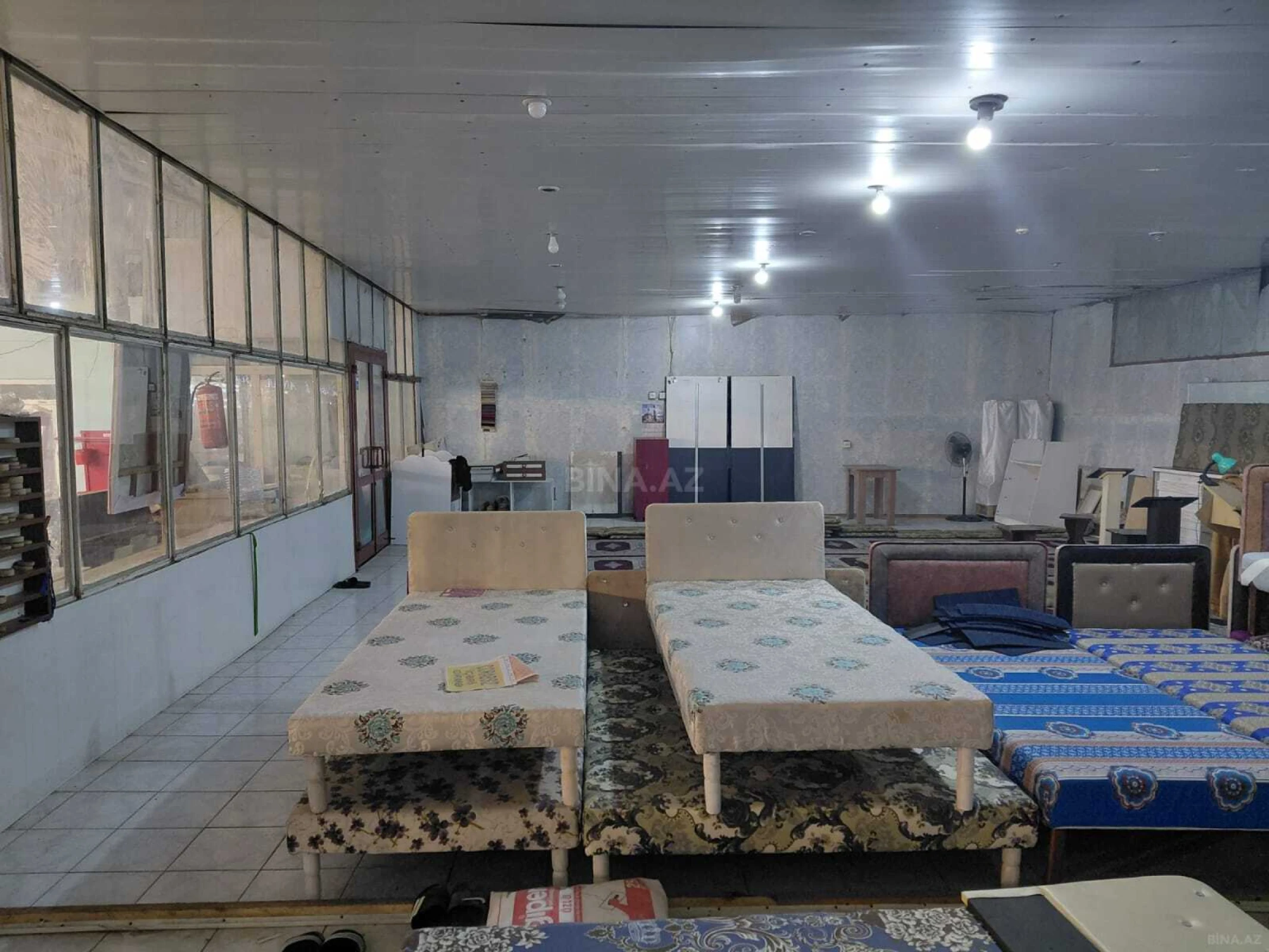 Satılır obyekt 360 m²