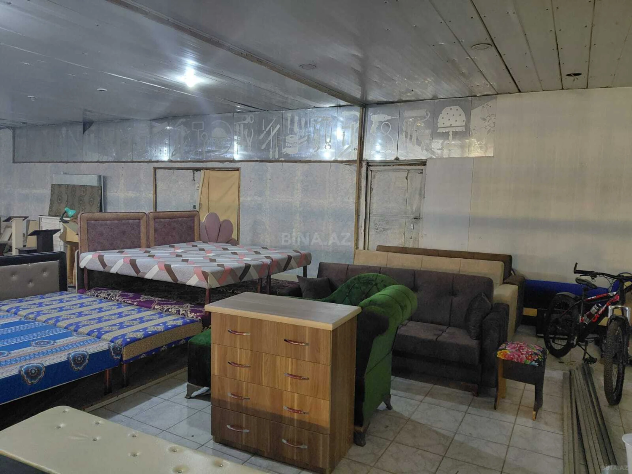 Satılır obyekt 360 m²