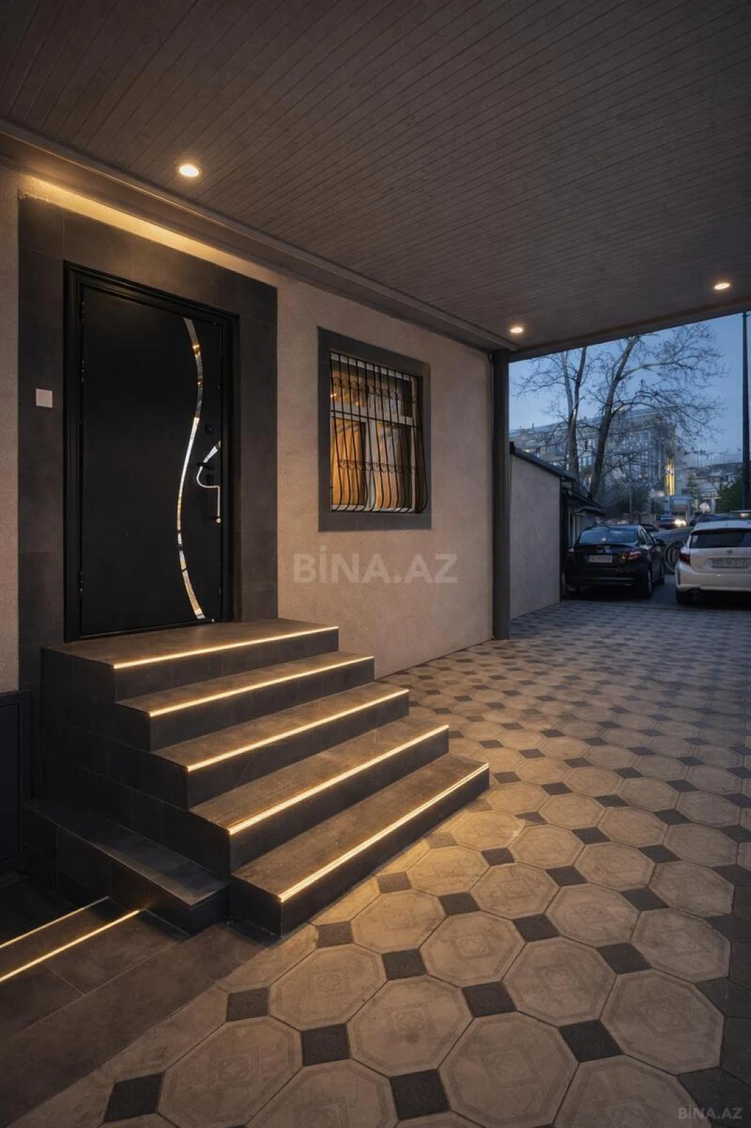 Kirayə verilir 4 otaqlı ofis 120 m²