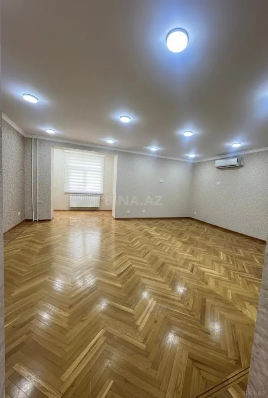 Kirayə verilir 4 otaqlı ofis 120 m²