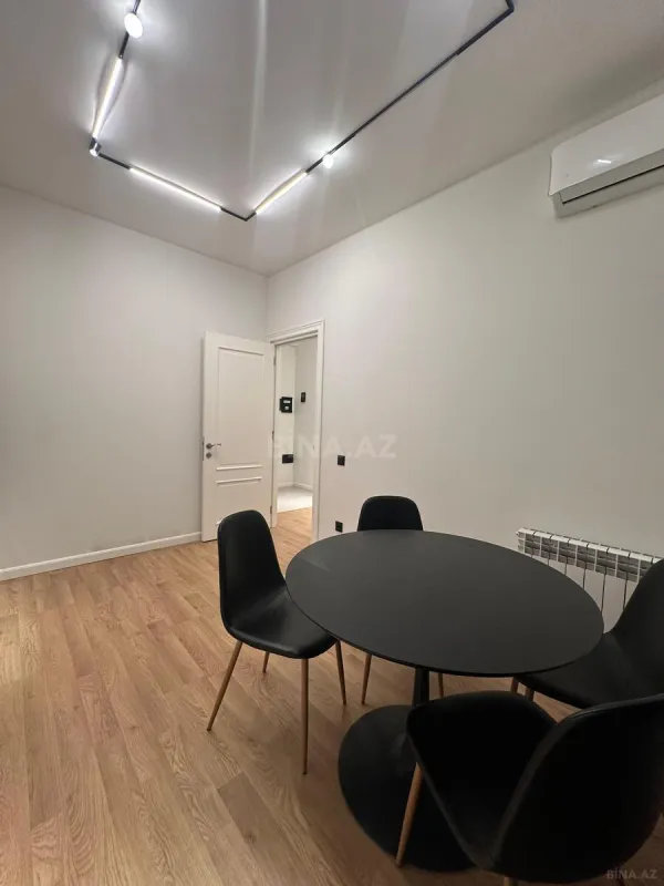 Kirayə verilir 2 otaqlı mənzil 80 m²
