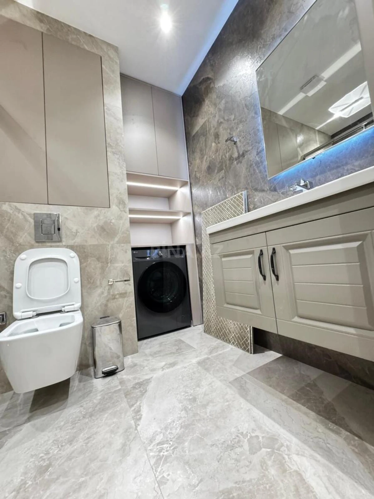 Kirayə verilir 3 otaqlı mənzil 100 m²