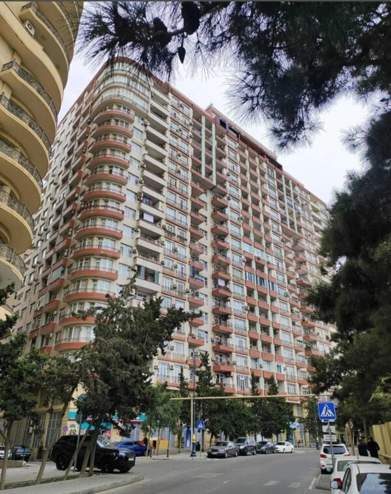 Kirayə verilir 2 otaqlı mənzil 90 m²