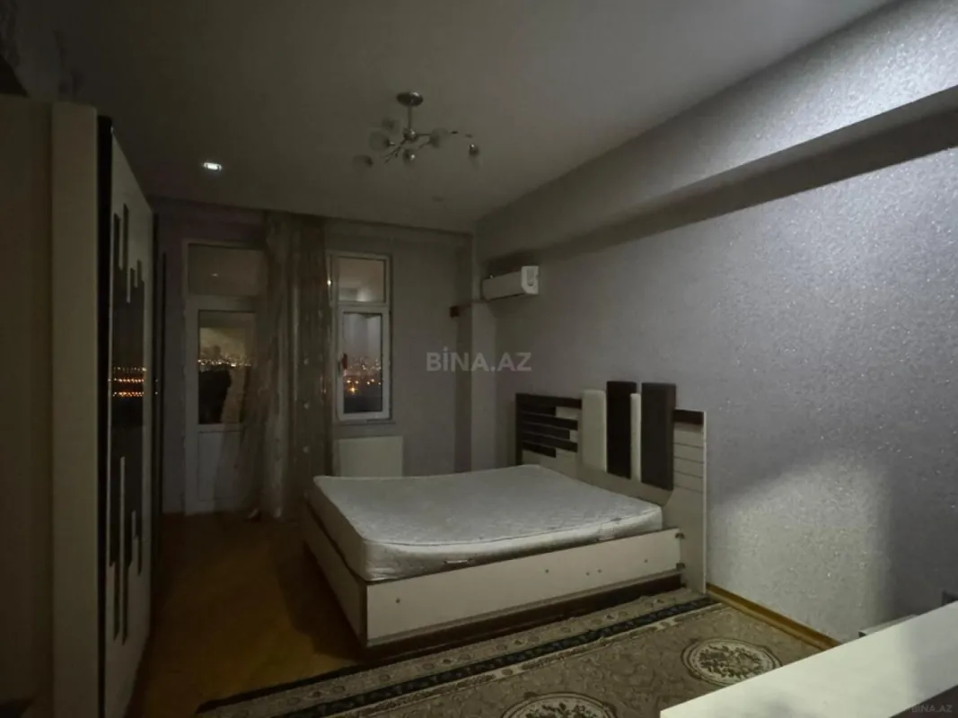 Kirayə verilir 2 otaqlı mənzil 90 m²
