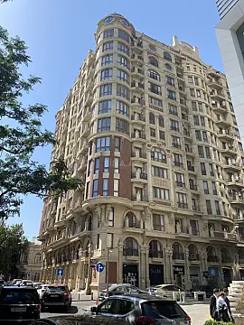 Satılır obyekt 980 m² — Bakı, Keşlə 980.00 m²