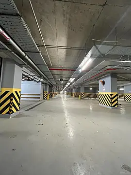 Satılır obyekt 980 m²