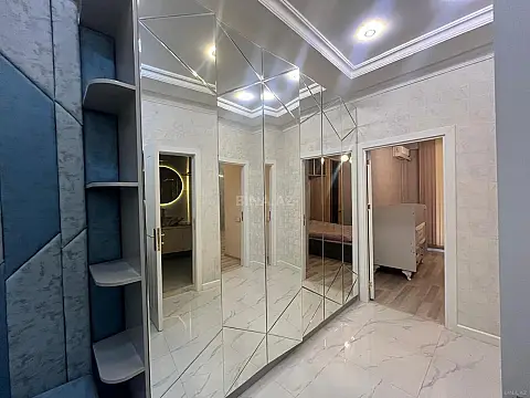 Kirayə verilir 2 otaqlı mənzil 65 m²
