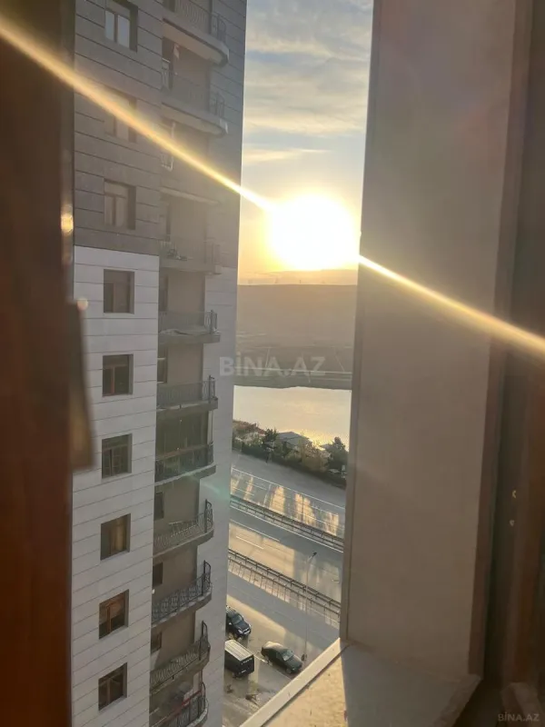 Kirayə verilir 2 otaqlı mənzil 65 m²