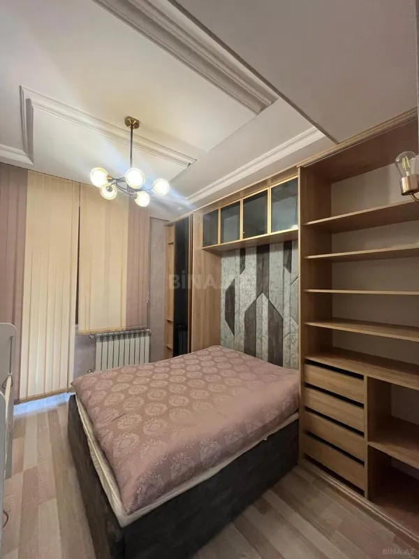 Kirayə verilir 2 otaqlı mənzil 65 m²