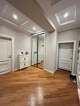 Satılır 3 otaqlı mənzil 108 m²
