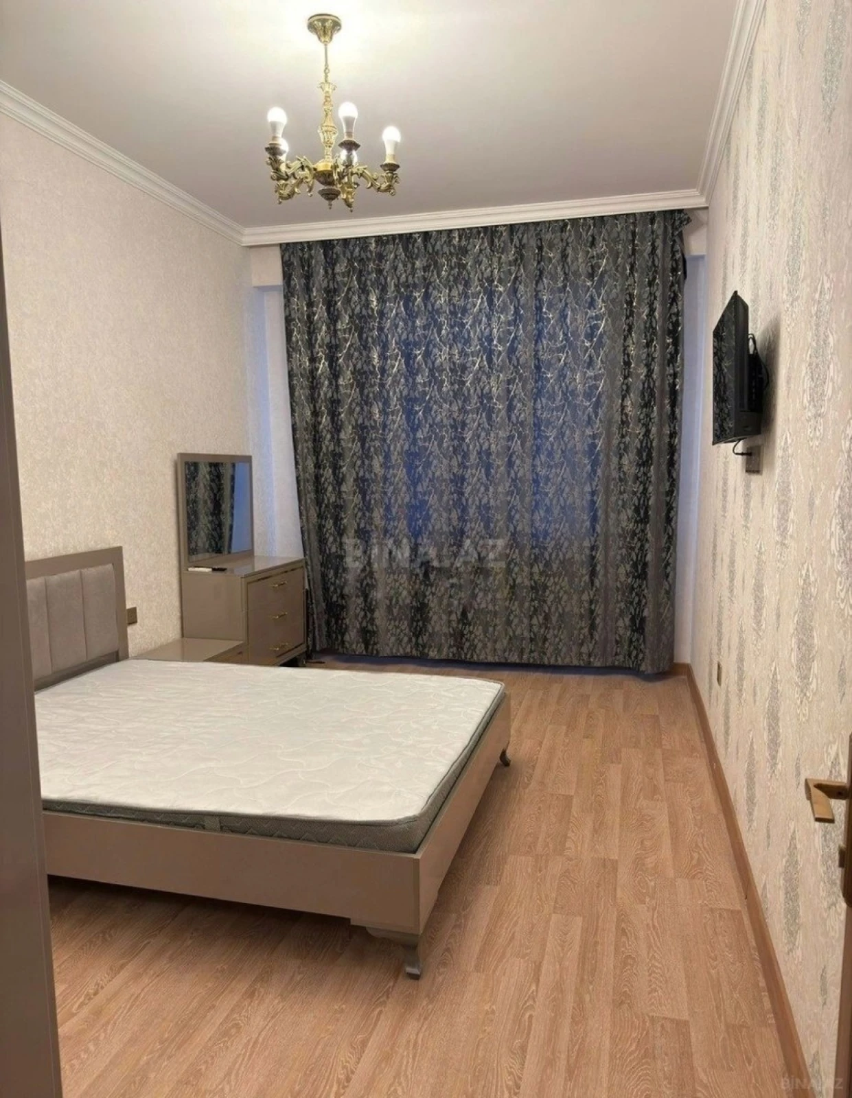 Kirayə verilir 1 otaqlı mənzil 42 m²