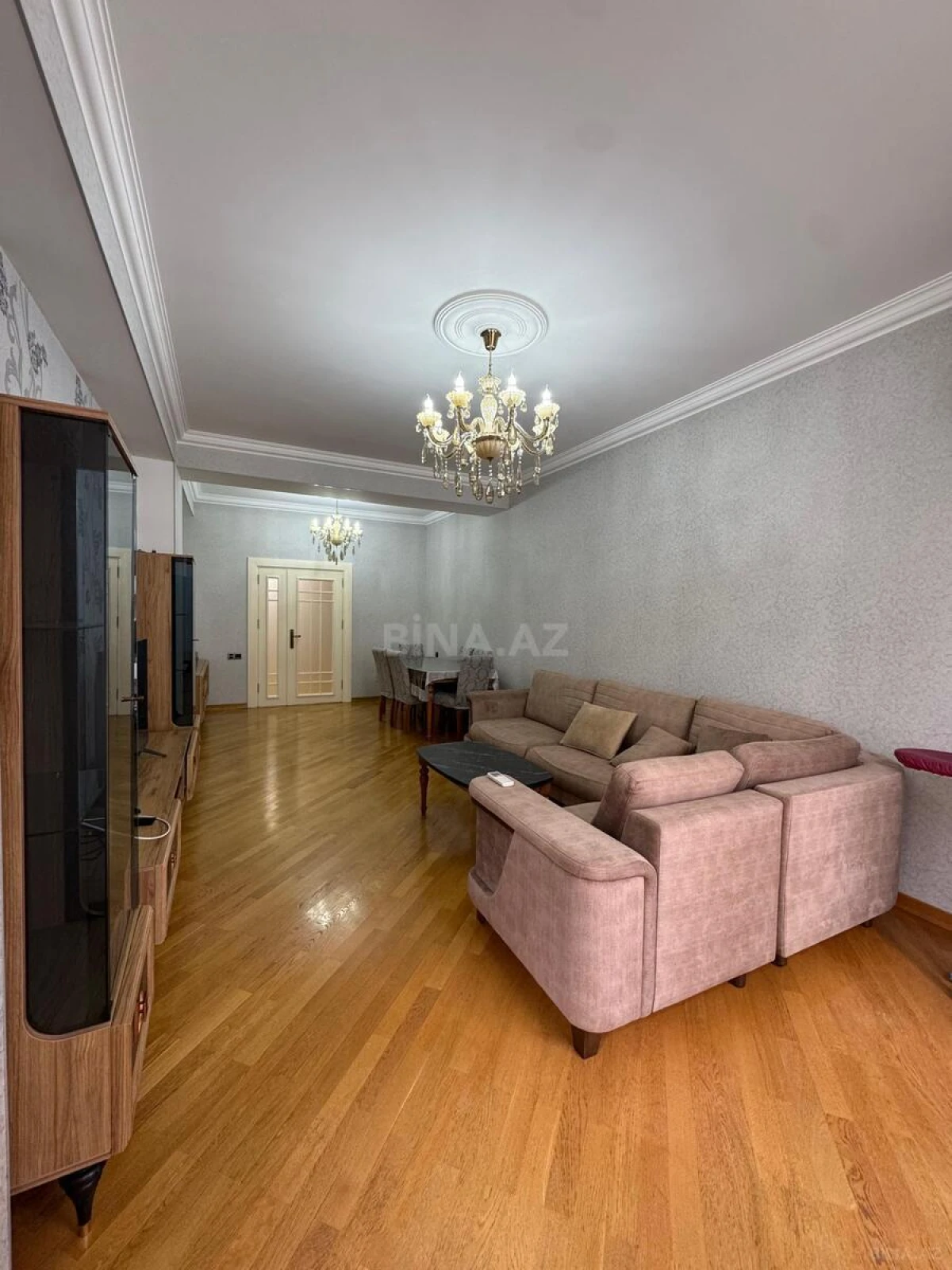 Kirayə verilir 2 otaqlı mənzil 100 m²
