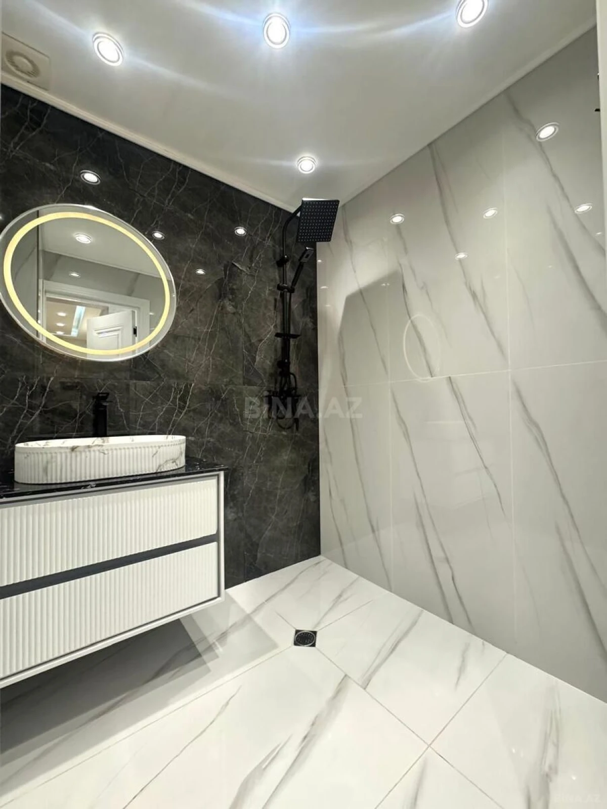 Satılır 3 otaqlı mənzil 85 m²