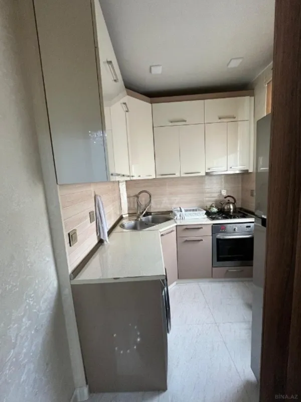 Satılır 2 otaqlı mənzil 55 m²