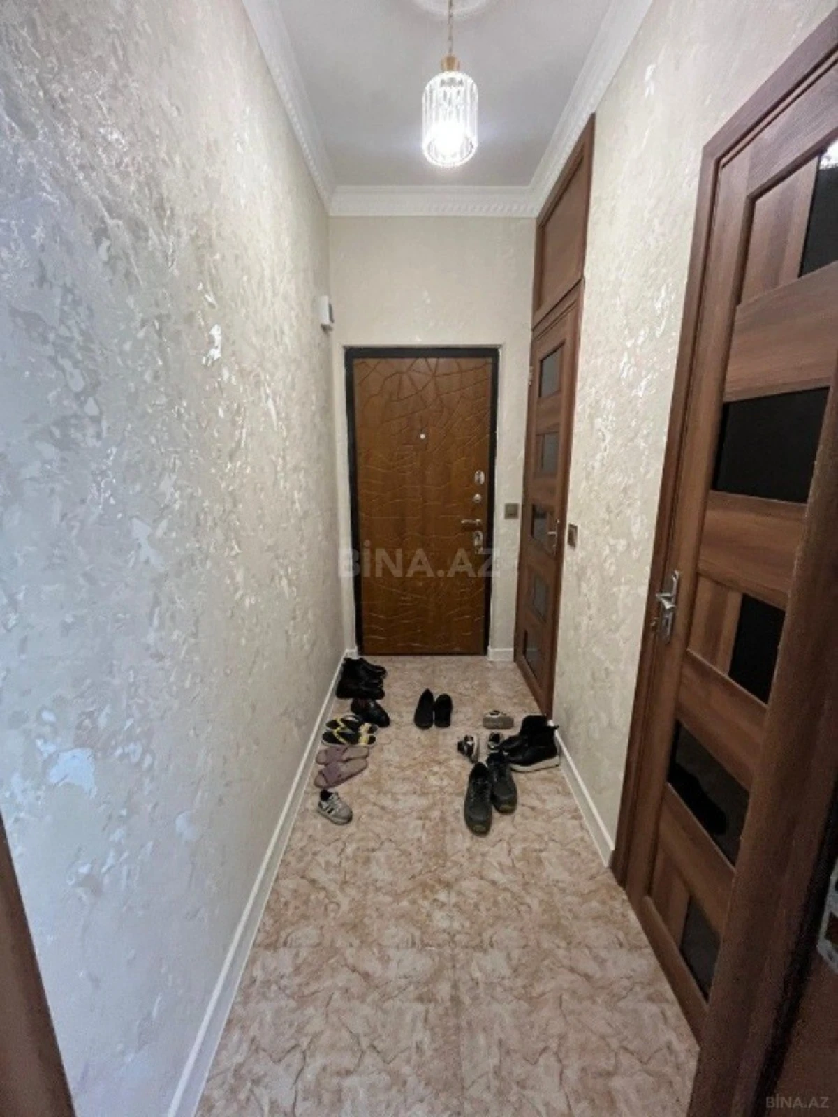 Satılır 2 otaqlı mənzil 55 m²