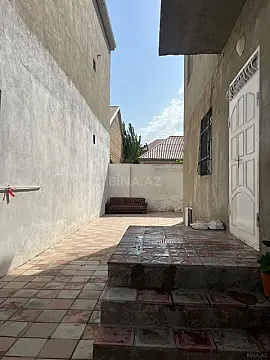 Satılır 5 otaqlı həyət evi 144 m²