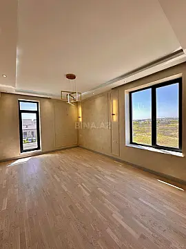 Satılır 7 otaqlı həyət evi 500 m²