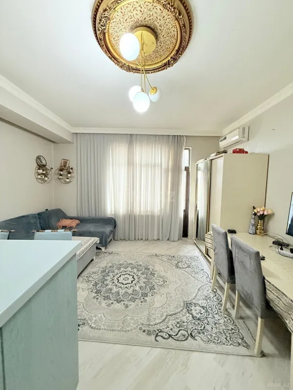 Satılır 3 otaqlı mənzil 76 m²