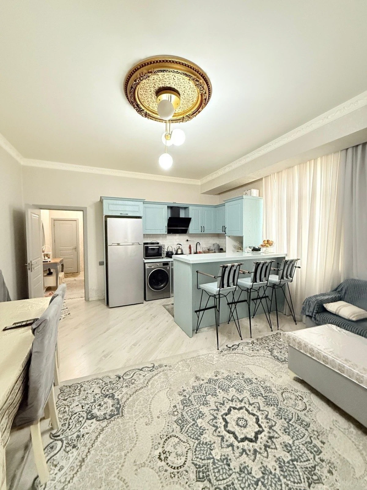 Satılır 3 otaqlı mənzil 76 m²