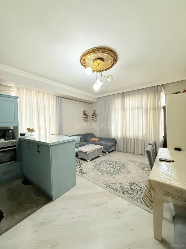 Satılır 3 otaqlı mənzil 76 m²