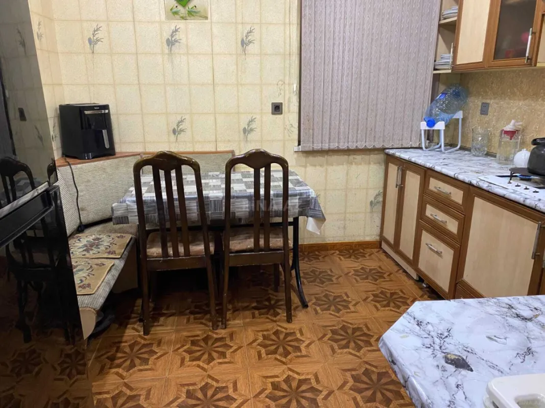 Satılır 3 otaqlı mənzil 74 m²