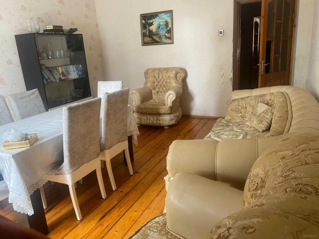 Satılır 3 otaqlı mənzil 74 m²