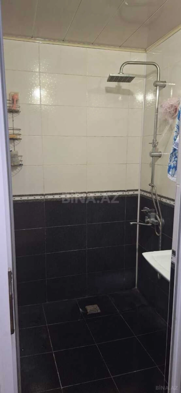 Satılır 2 otaqlı mənzil 68 m²