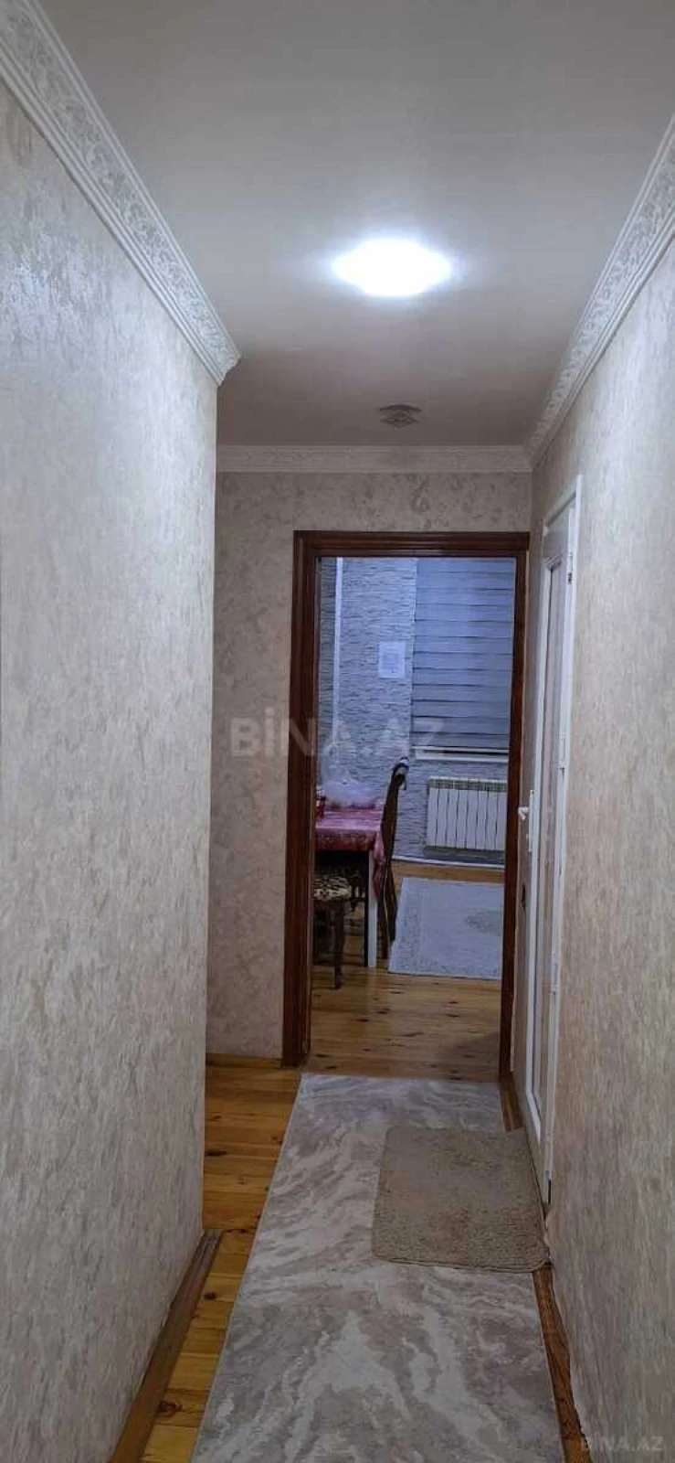 Satılır 2 otaqlı mənzil 68 m²