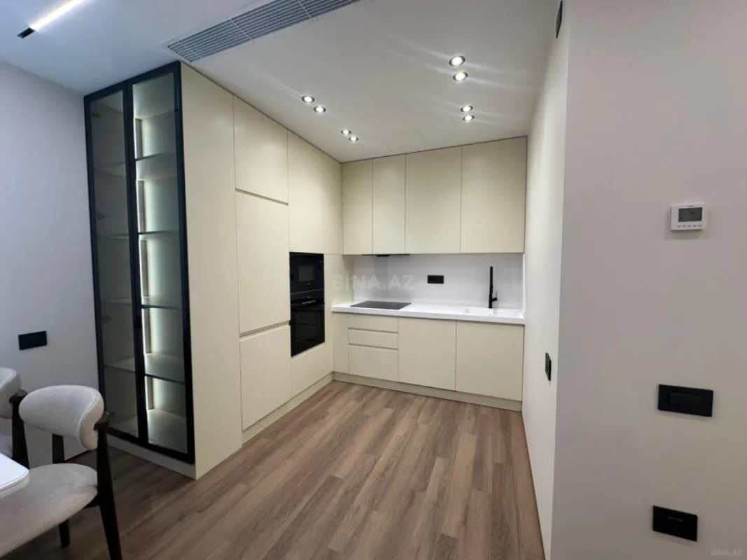 Kirayə verilir 3 otaqlı mənzil 100 m²